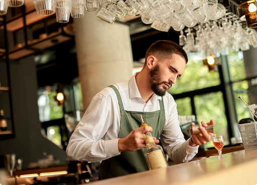 Servicio de bartender y licores en Tulum con Beach Please